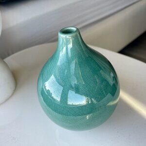 [NWT] WestElm Teardrop Ceramicist Vase, Emerald